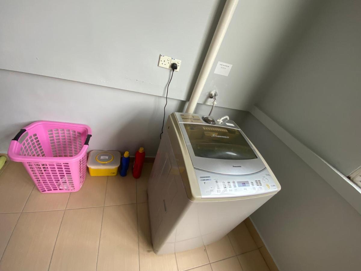Entire Residential Home•Jia Residences Bkt Serdang沙登温暖的家 Seri Kembangan Luaran gambar