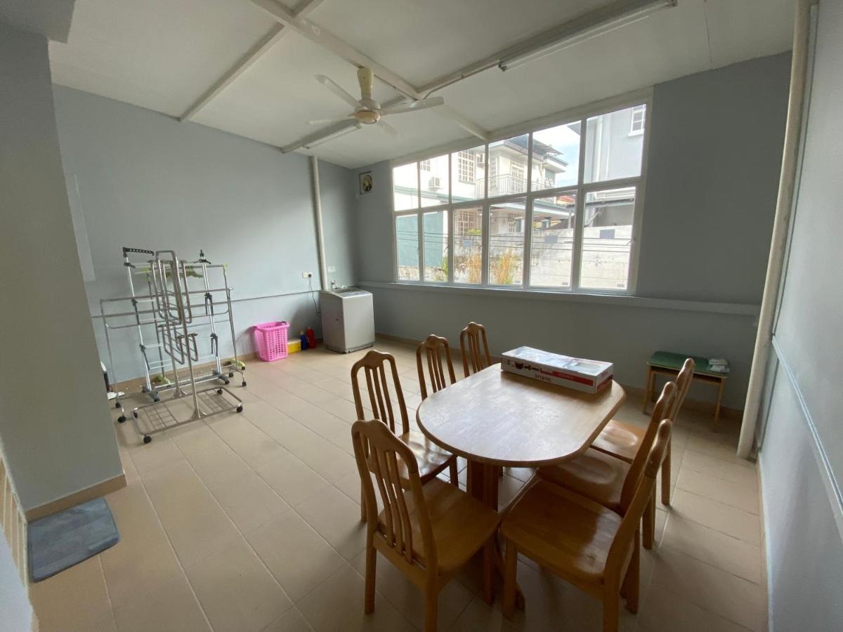 Entire Residential Home•Jia Residences Bkt Serdang沙登温暖的家 Seri Kembangan Luaran gambar