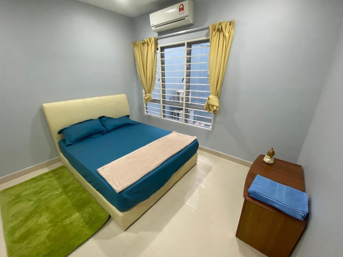 Entire Residential Home•Jia Residences Bkt Serdang沙登温暖的家 Seri Kembangan Luaran gambar