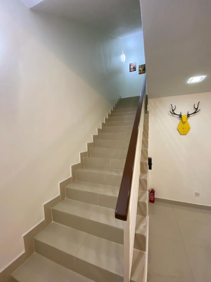 Entire Residential Home•Jia Residences Bkt Serdang沙登温暖的家 Seri Kembangan Luaran gambar